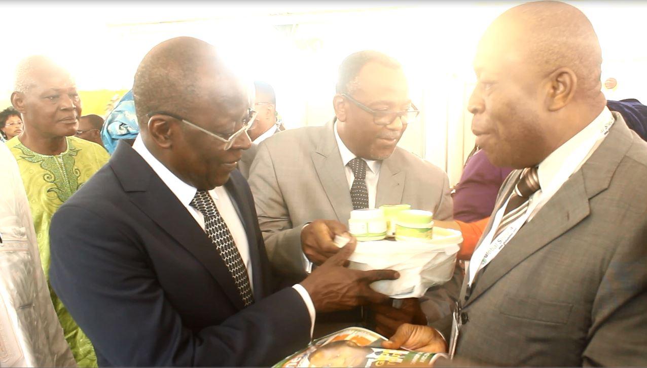 15/03/17 COTONOU : 10me confrence mondiale sur le karit : le prsident Ali Keita oeuvre pour la coopration ivoiro bninoise